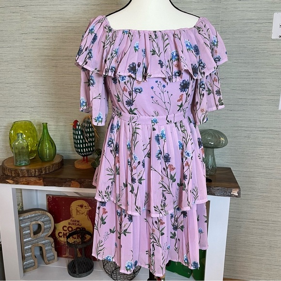 Etik@ Purple Floral Dress Mini Pleated Off-the-shoulder Woman’s Size Medium - Picture 7 of 7